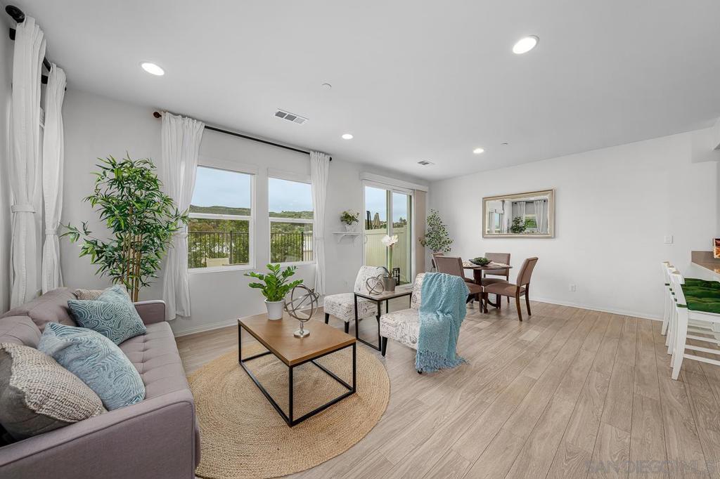 13115 Beacon View Ln
