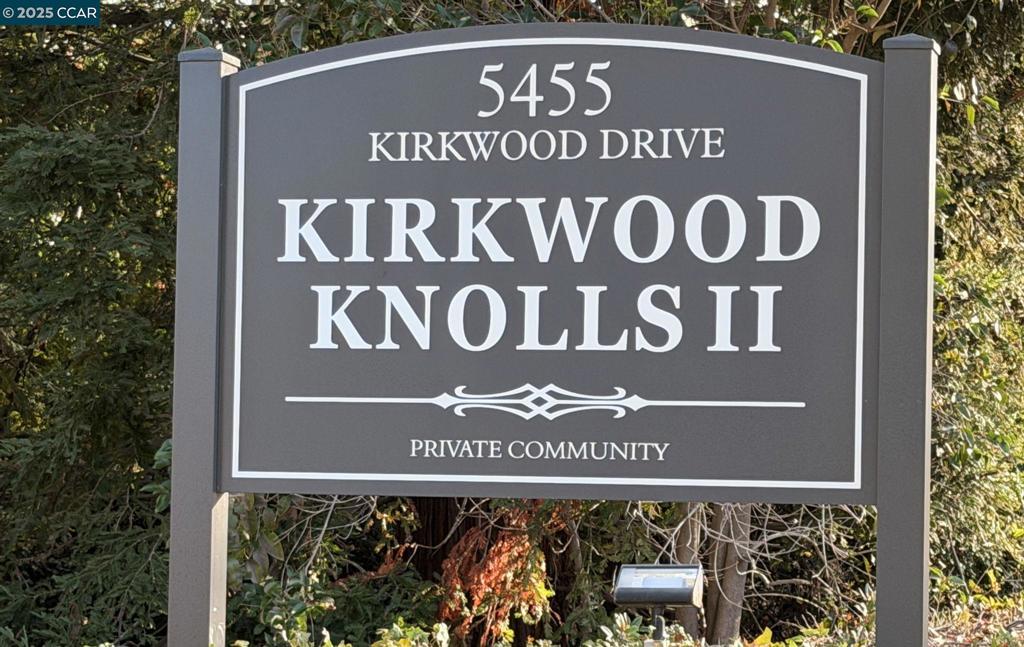 KIRKWOOD KNOLLS - Residential