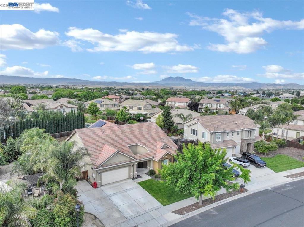 1600 Amber Ln