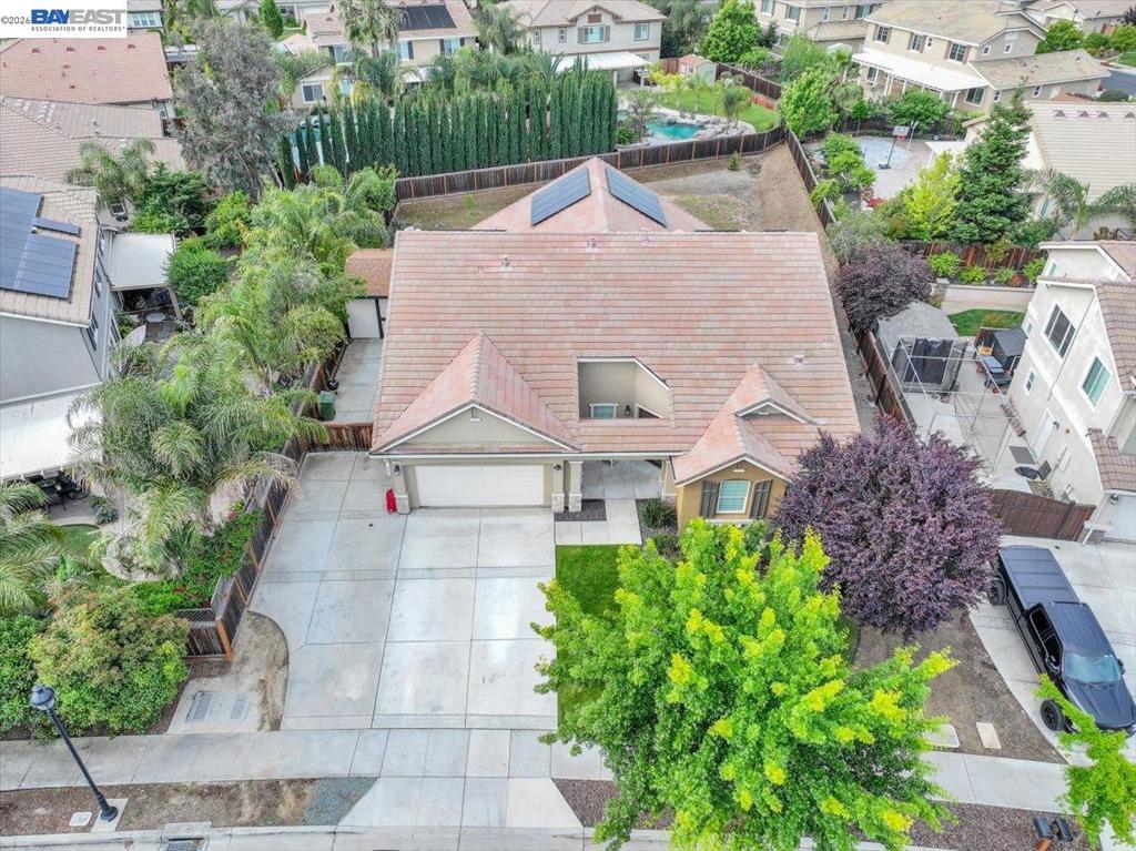 1600 Amber Ln
