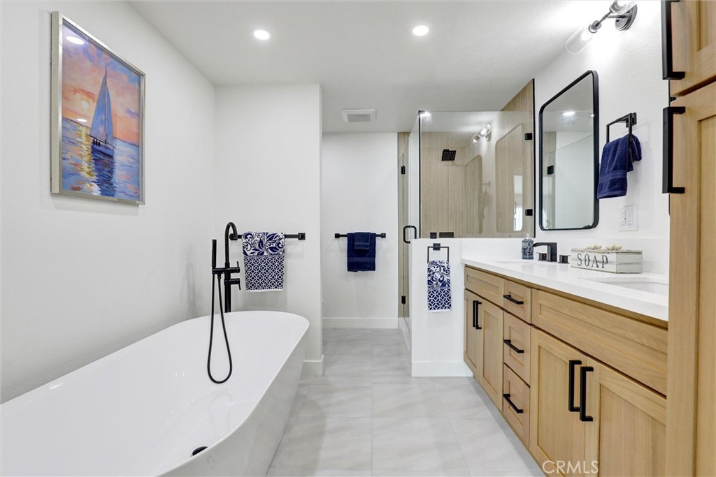 Beachwalk (BCWK) - Residential