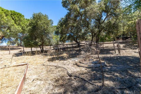 Tiny photo for 4555 San Anselmo RD, Atascadero, CA 93422 (MLS # NS26168151)