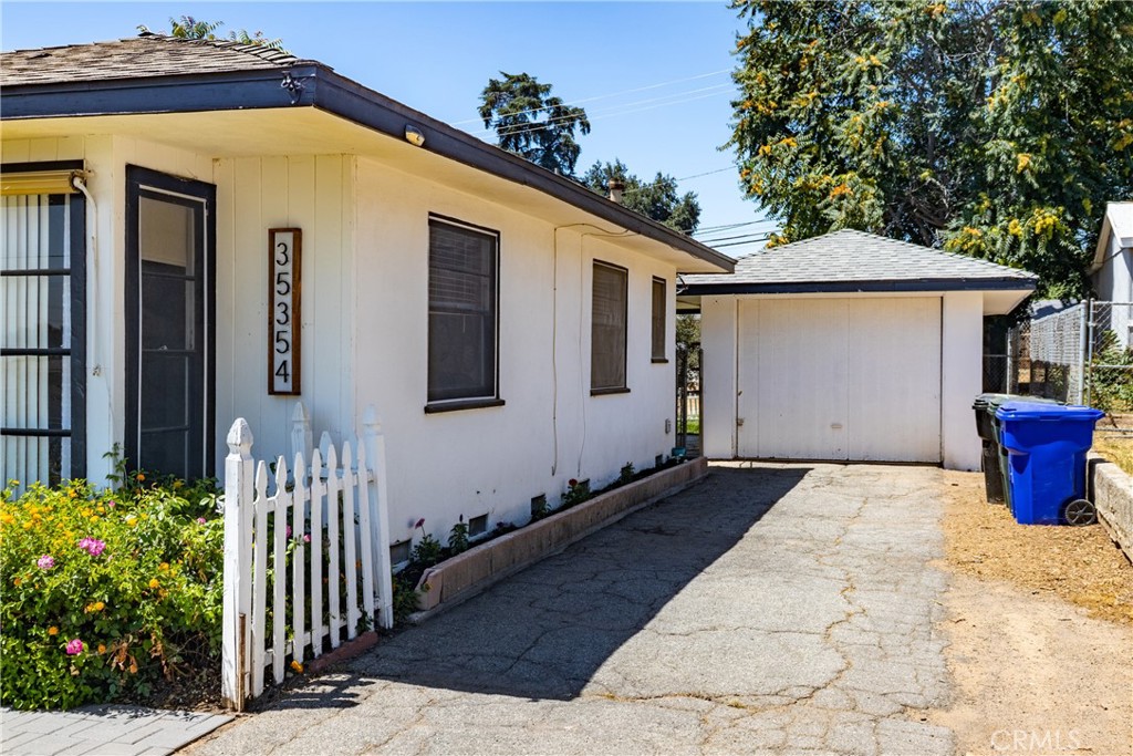 35354 Avenue A