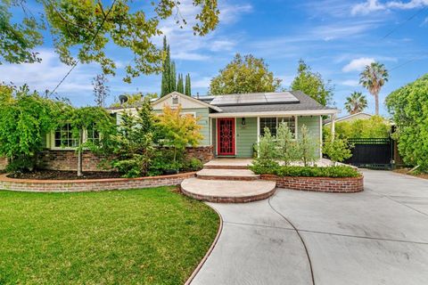 Photo of 404 Shamrock Drive, Campbell, CA 95008 (MLS # ML82037467)