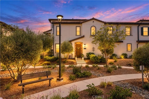 Photo of 31560 Calle Canto, Temecula, CA 92592 (MLS # SW26221770)