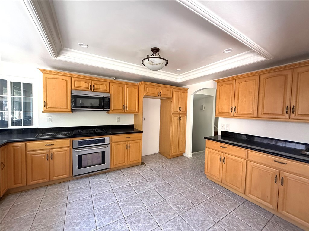 5824 E Camino Pinzon