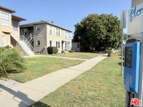 Tiny photo for 2616 S Barrington Avenue, Los Angeles, CA 90064 (MLS # 26851823)