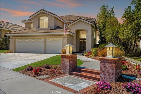 Photo of 25 La Perla, Lake Forest, CA 92610 (MLS # OC26138219)