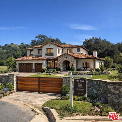 Photo of 1037 Becklee Road, Glendora, CA 91741 (MLS # 26655363)