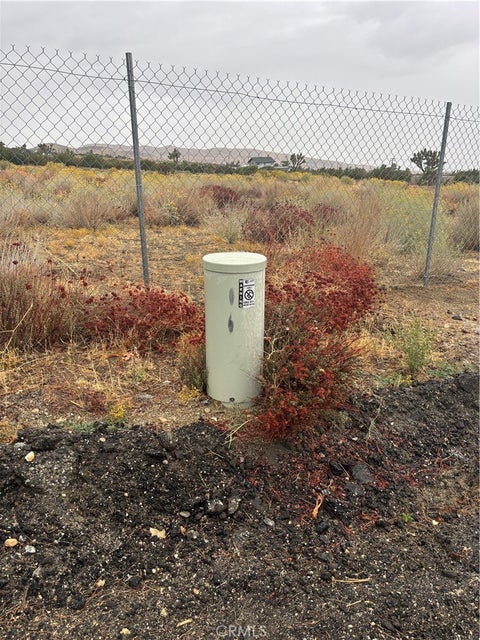 Photo of 106 106th, Juniper Hills, CA 93543 (MLS # SR26226524)