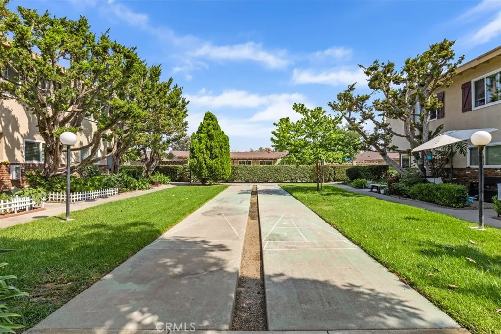 Santa Ana, California 92705, United States, 3 Bedrooms Bedrooms, ,2 BathroomsBathrooms,Residential,Active,191070