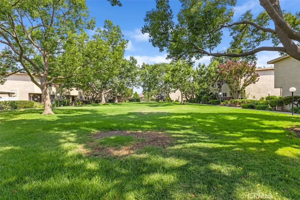 Santa Ana, California 92705, United States, 3 Bedrooms Bedrooms, ,2 BathroomsBathrooms,Residential,Active,191070