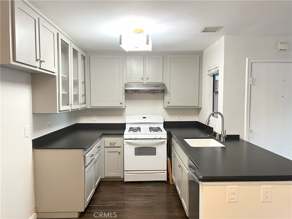Kellogg Terrace (KELT) - Residential Lease