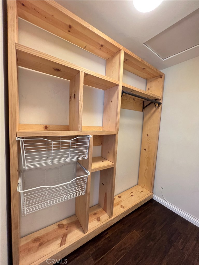 Kellogg Terrace (KELT) - Residential Lease