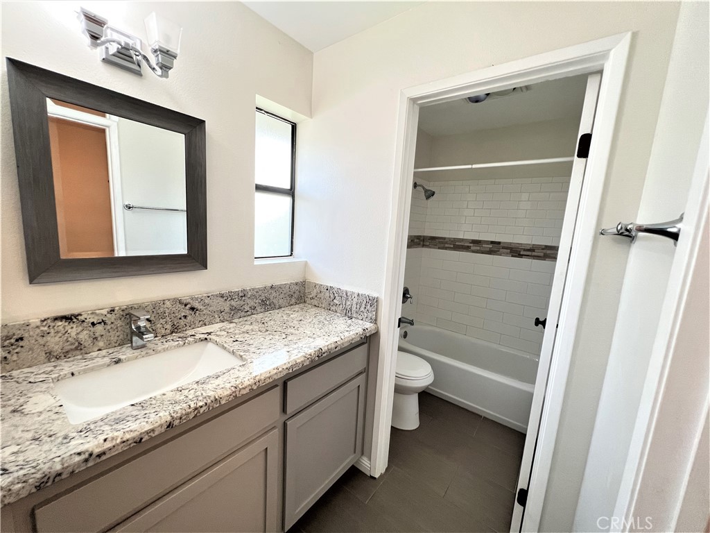 Kellogg Terrace (KELT) - Residential Lease