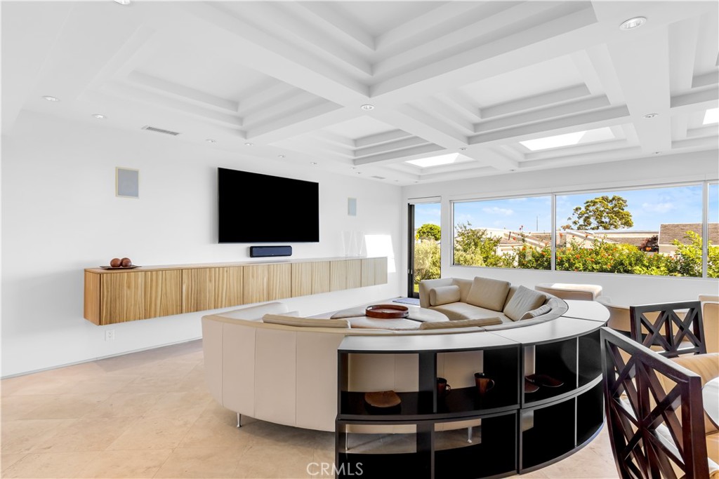 Monarch Summit II (MS2) - Residential Lease