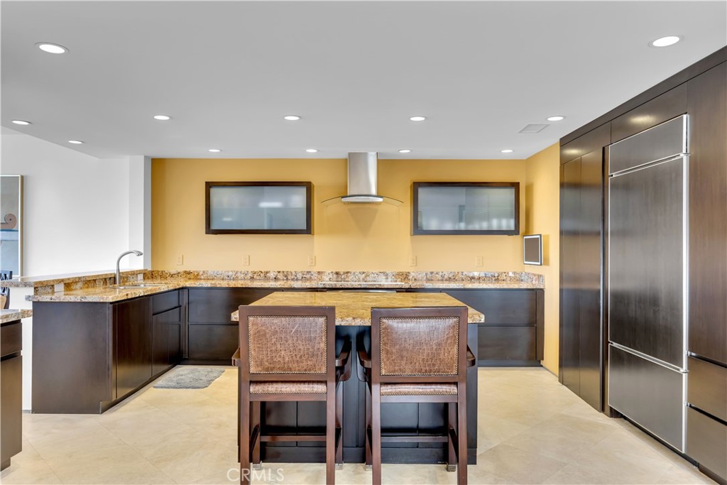 Monarch Summit II (MS2) - Residential Lease