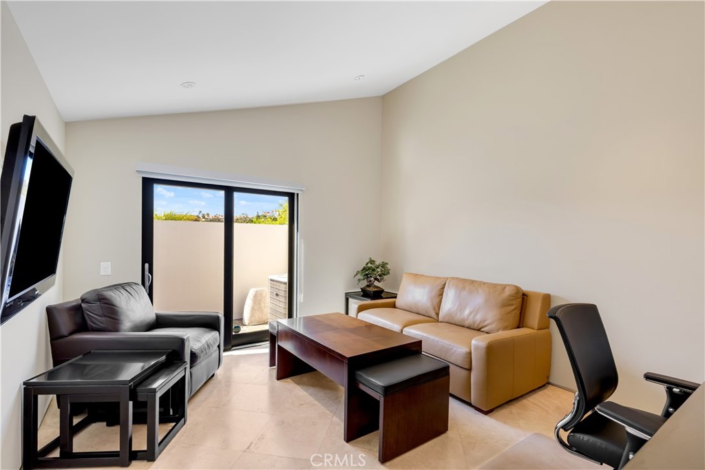 Monarch Summit II (MS2) - Residential Lease