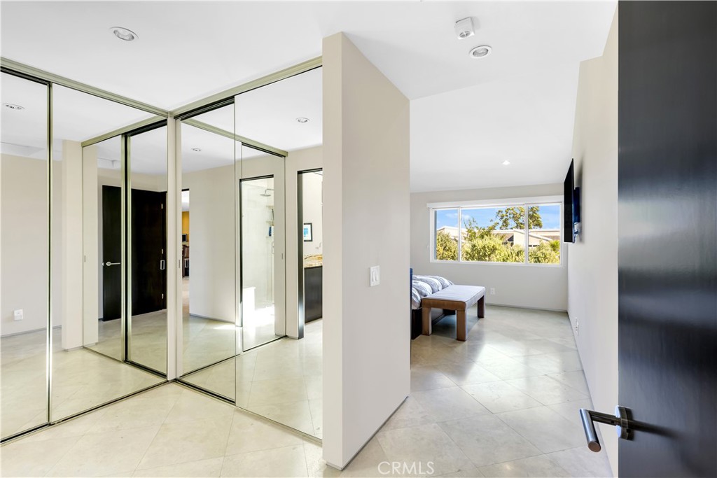Monarch Summit II (MS2) - Residential Lease