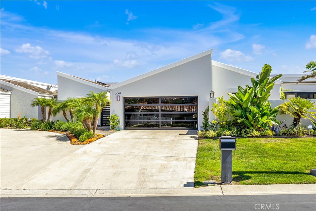 Monarch Summit II (MS2) - Residential Lease