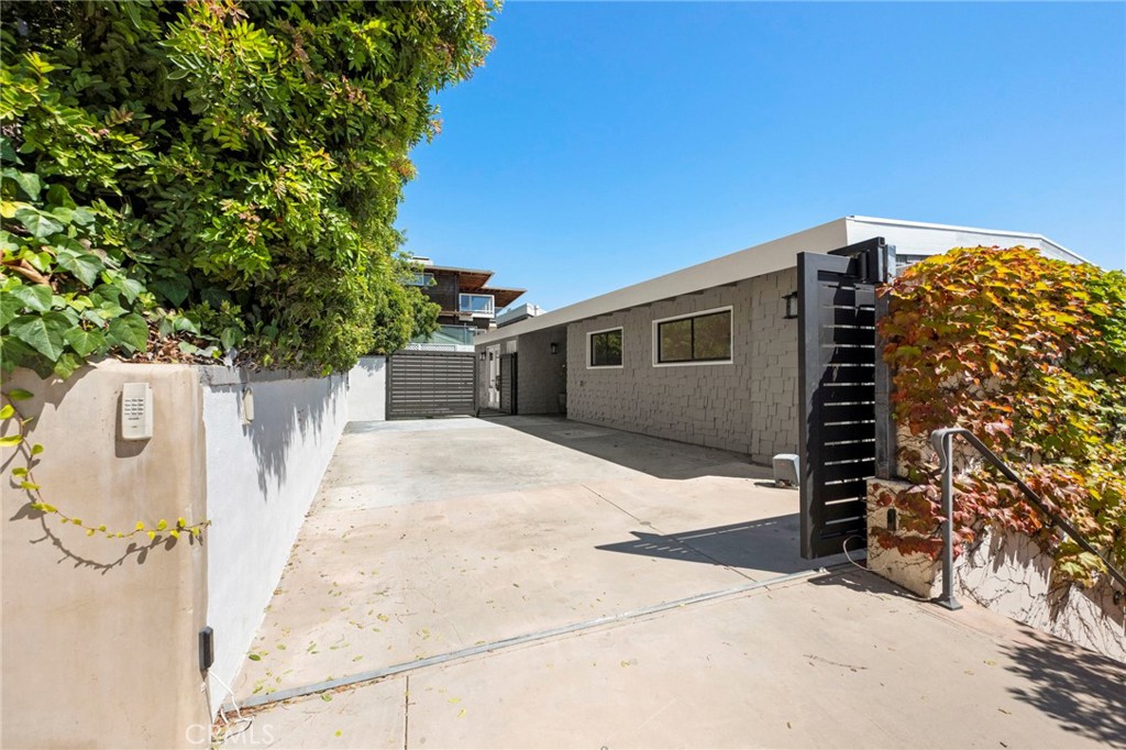 North Laguna (NL) - Residential Lease