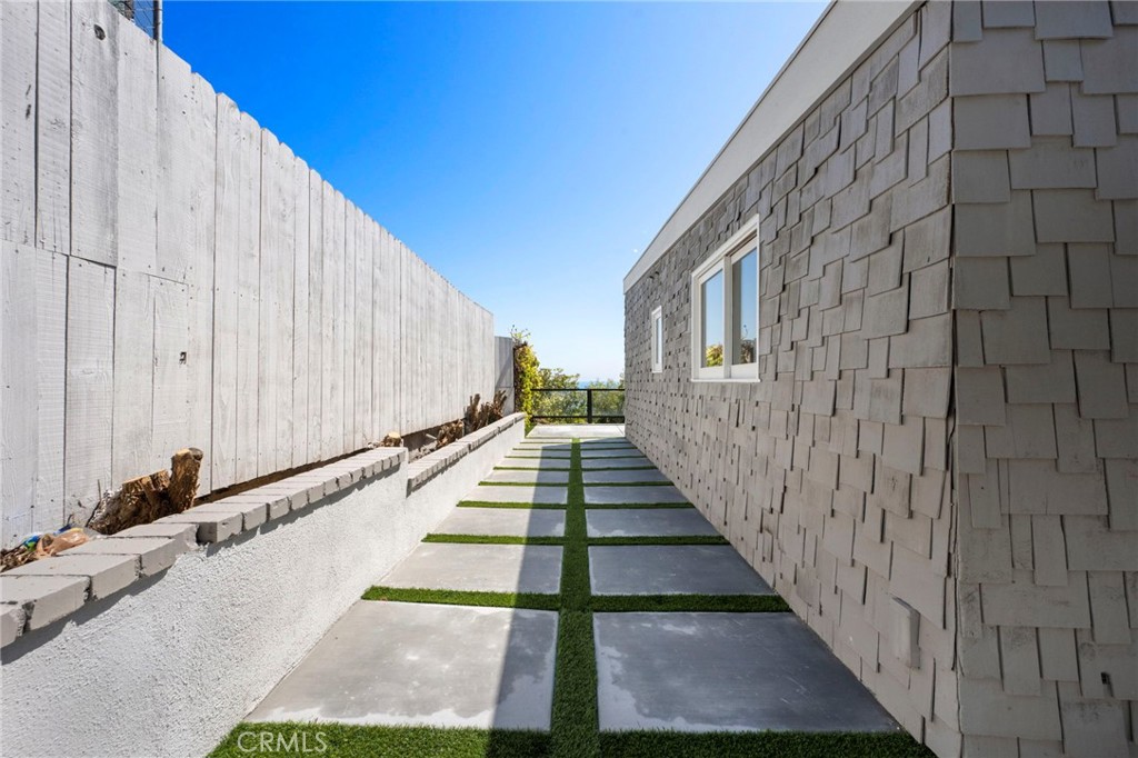 North Laguna (NL) - Residential Lease