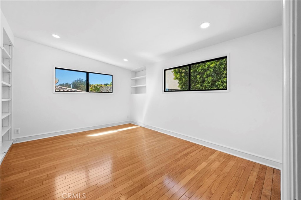 North Laguna (NL) - Residential Lease