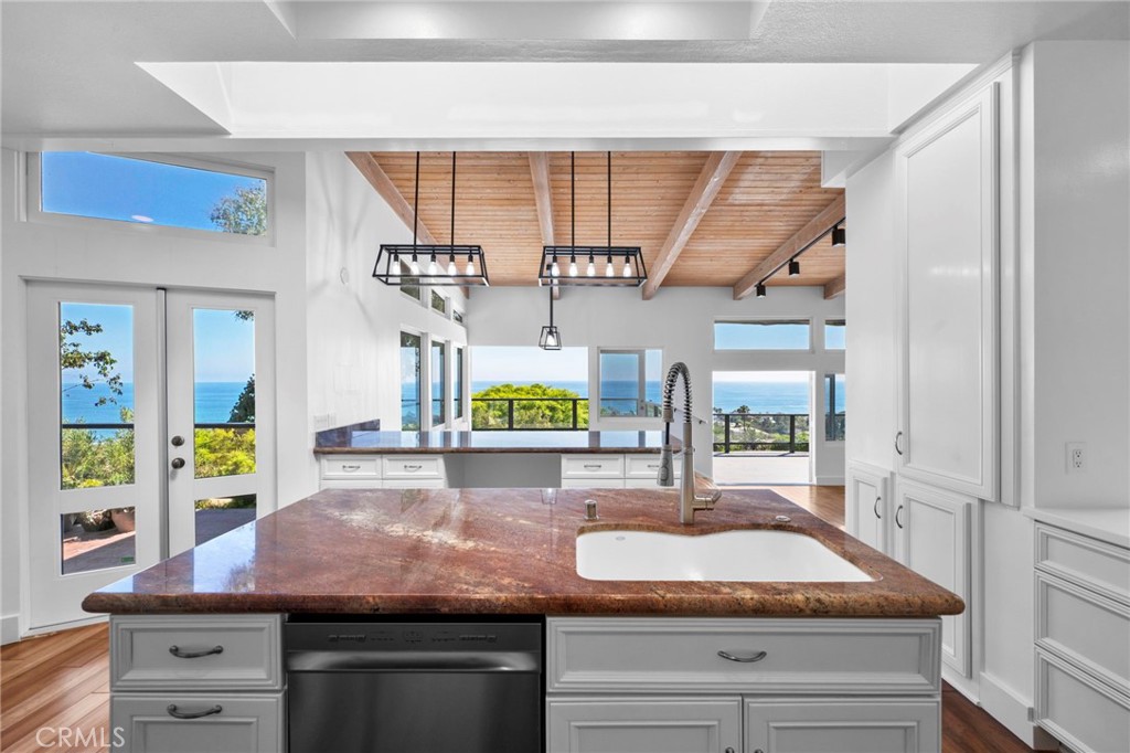 North Laguna (NL) - Residential Lease