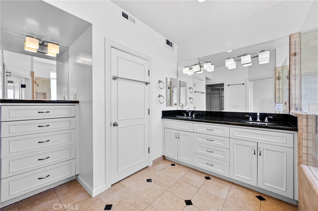 North Laguna (NL) - Residential Lease