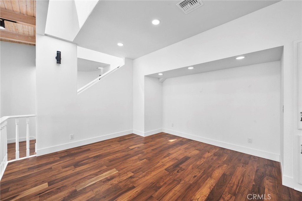 North Laguna (NL) - Residential Lease