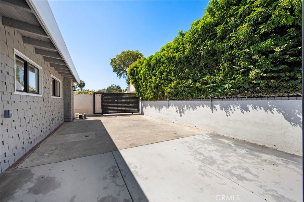 North Laguna (NL) - Residential Lease