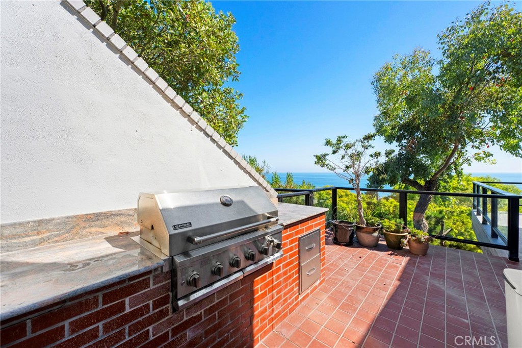 North Laguna (NL) - Residential Lease