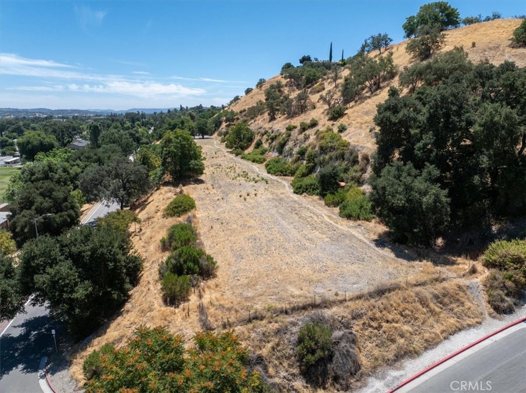 Prime development opportunity on Paso Robles’ sought-after west side! This 3.48+/- acre parcel offers a highly desirable location with majority flat, usable terrain and a gentle elevation that captures sweeping views to the east. Zoned T3N (Neighborhood Zone), the property allows a generous density allowance for up to 12 units per acre, providing exceptional potential for residential or multi-family projects. Situated within an Opportunity Zone, this site allows developers to leverage substantial tax incentives while creating much-needed housing in one of the Central Coast's most desirable areas. With its rare combination of size, location, favorable zoning, and financial benefits, this is an outstanding chance for developers to create a signature project in a thriving & vibrant community.