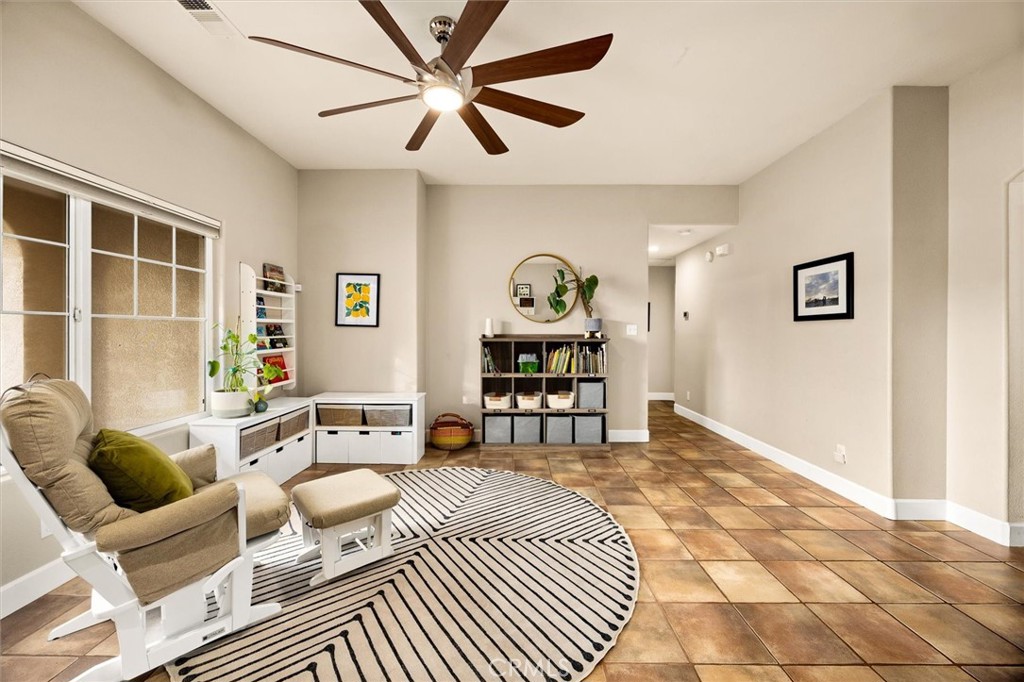 2642 Vineyard Circle