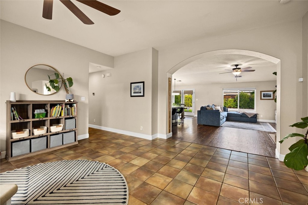 2642 Vineyard Circle