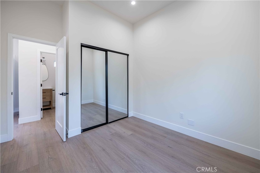 Conejo Country Homes Deluxe (501) - Residential Lease