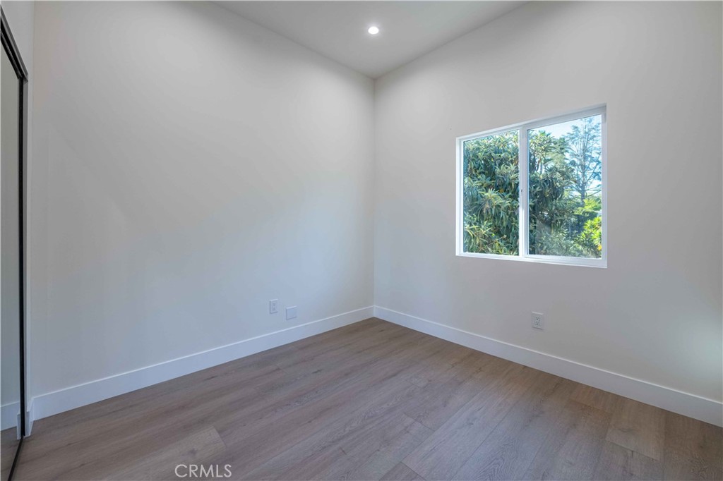 Conejo Country Homes Deluxe (501) - Residential Lease