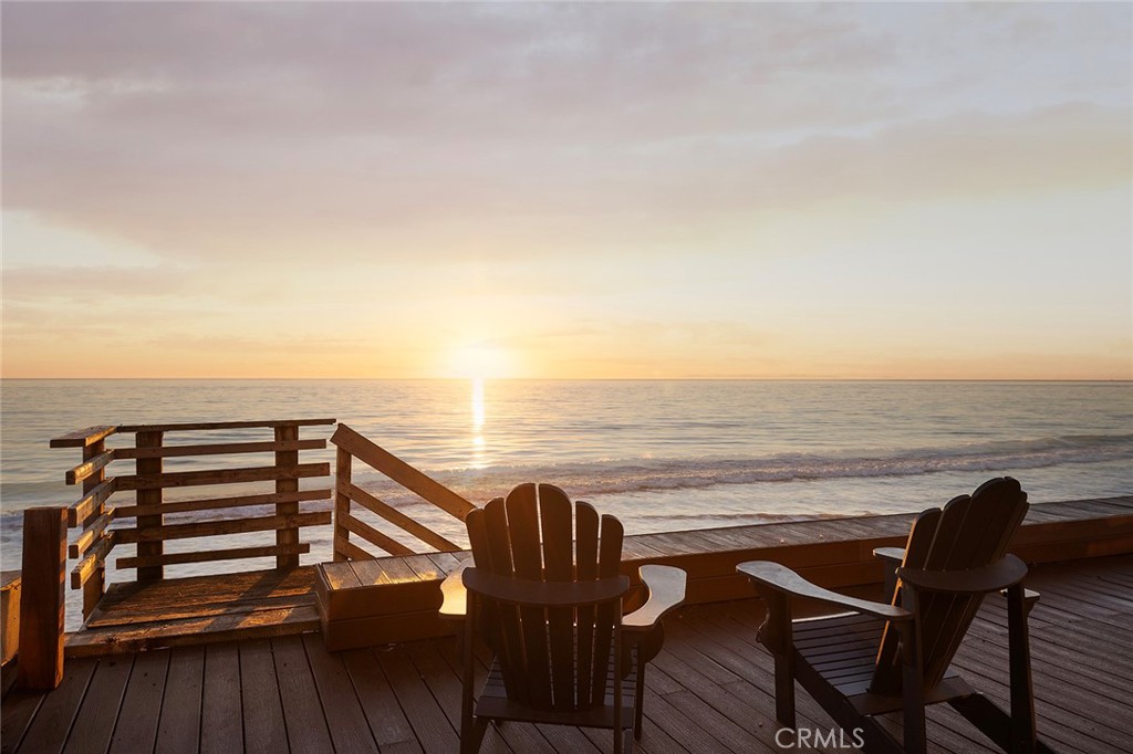 Beach Road Custom (BR) - Residential