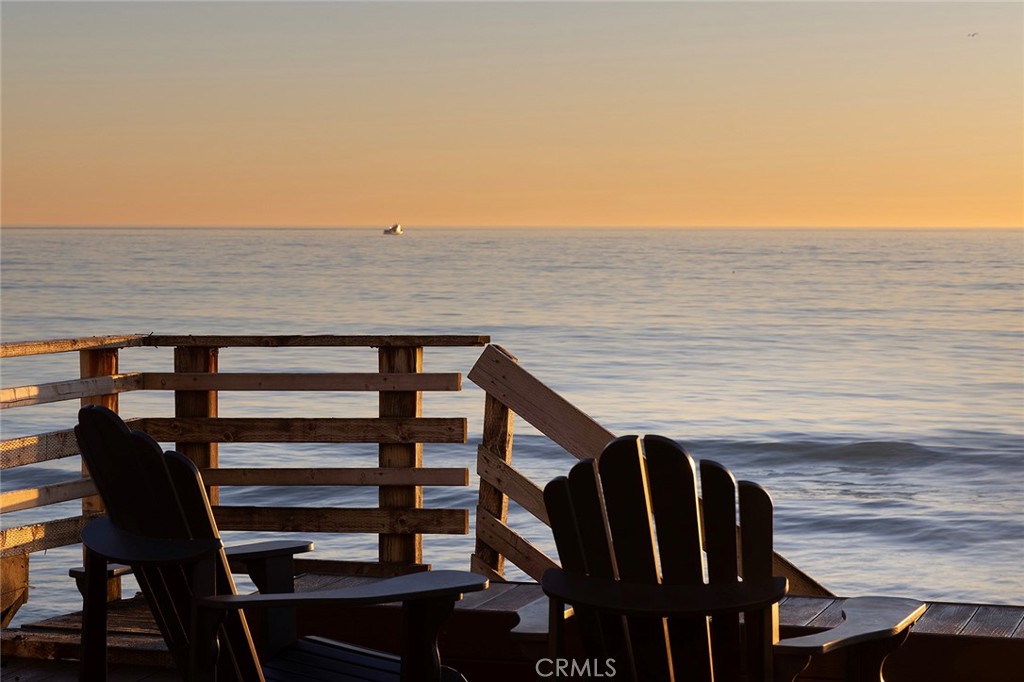 Beach Road Custom (BR) - Residential