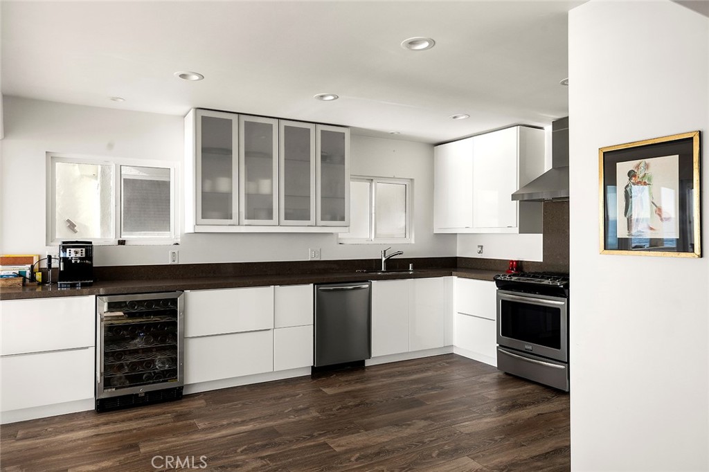 Beach Road Custom (BR) - Residential