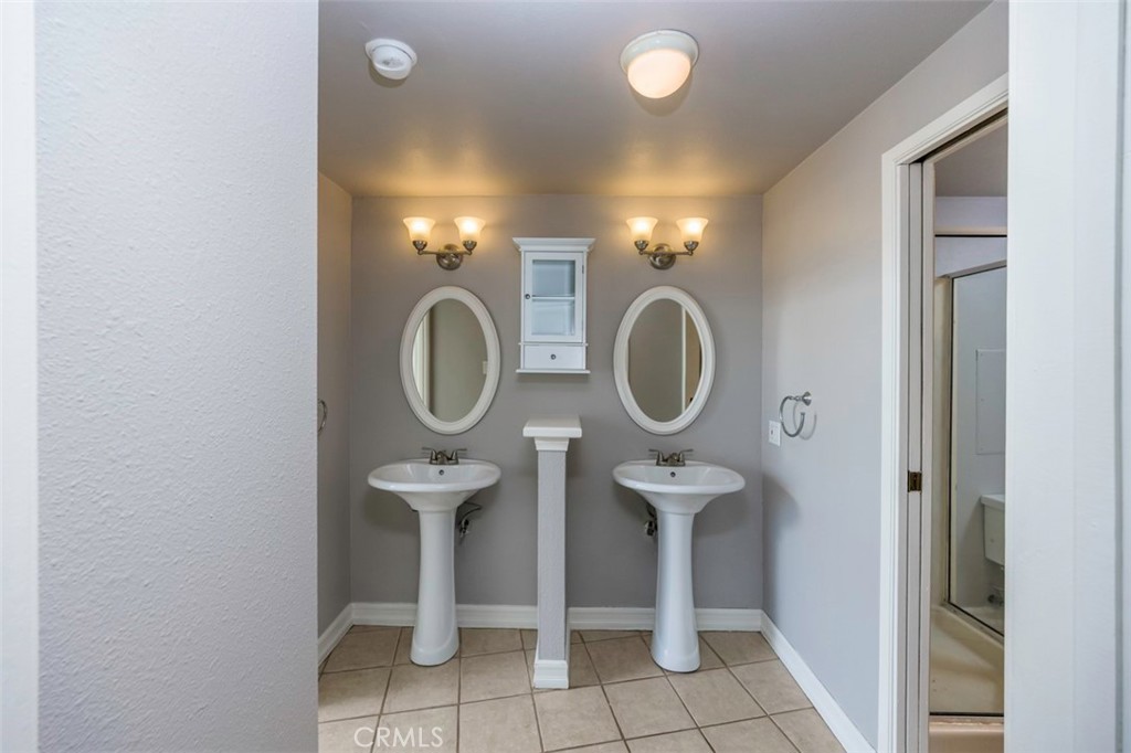 Downtown (DT) - Residential