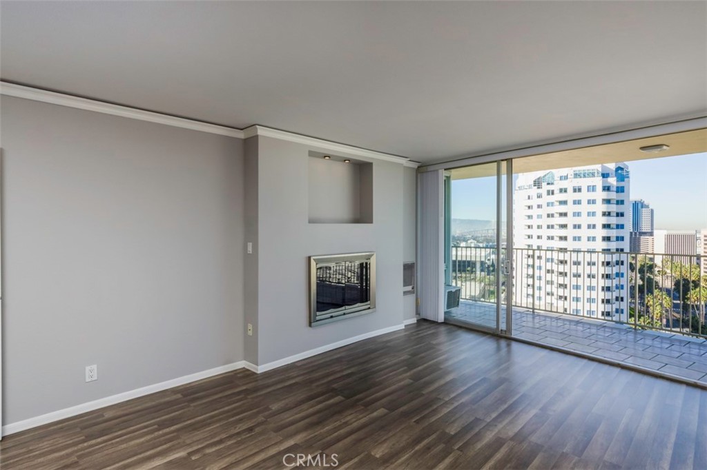 Downtown (DT) - Residential