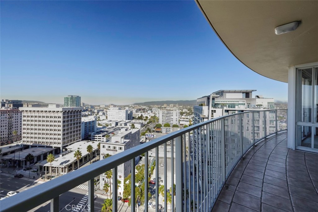 Downtown (DT) - Residential