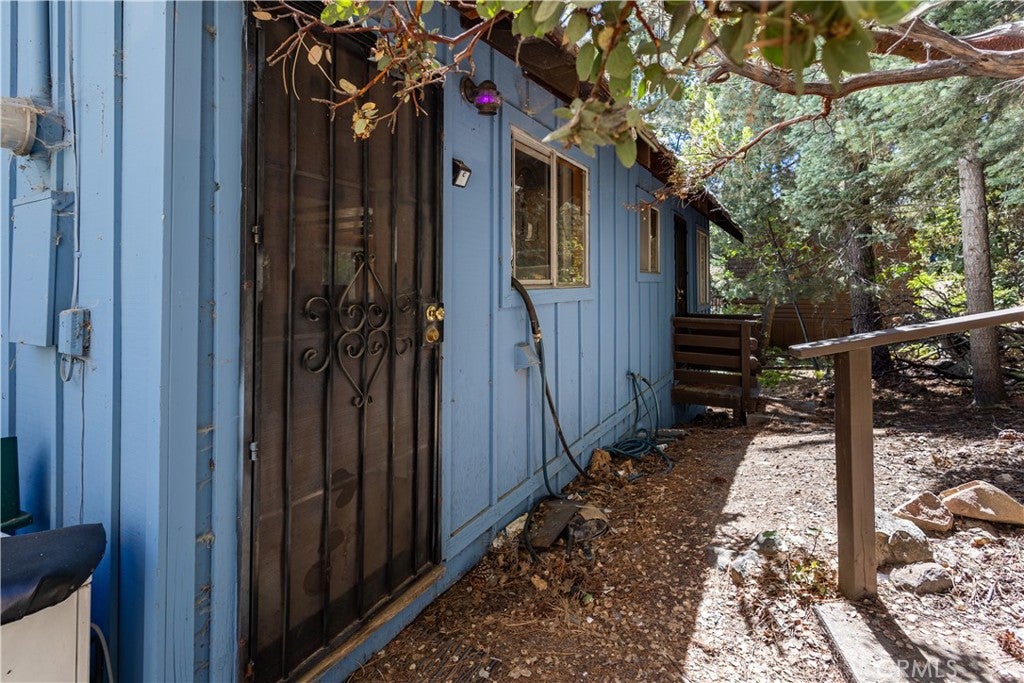 5895 Robin Oak