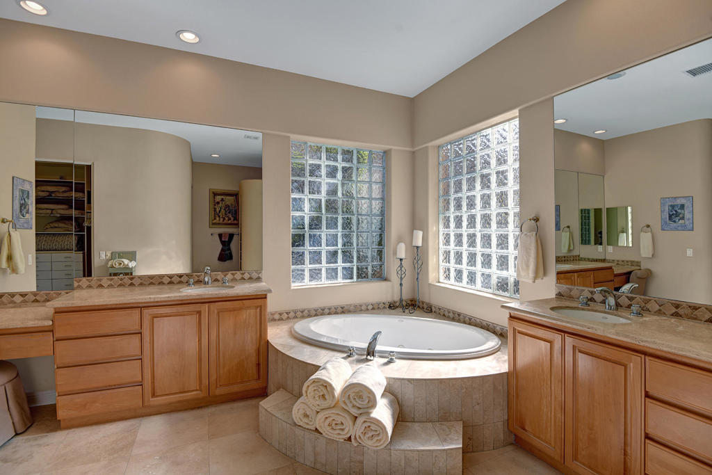 PGA Weiskopf - Residential