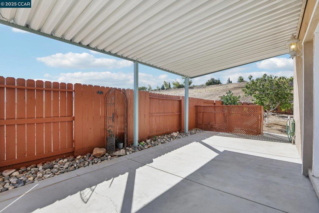 HIGHLANDS RANCH - Residential