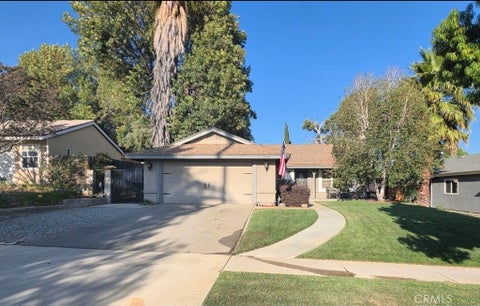 Photo of 7899 Amethyst AVE, Rancho Cucamonga, CA 91730 (MLS # IV26132045)