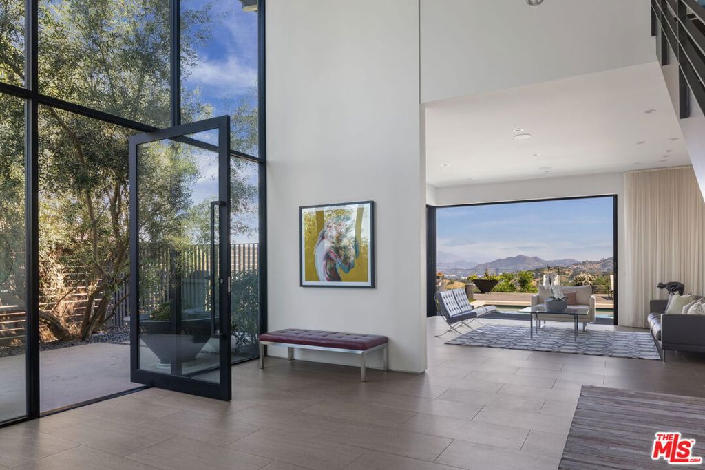 3337 Beverly Ranch Road