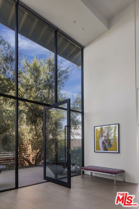 3337 Beverly Ranch Road