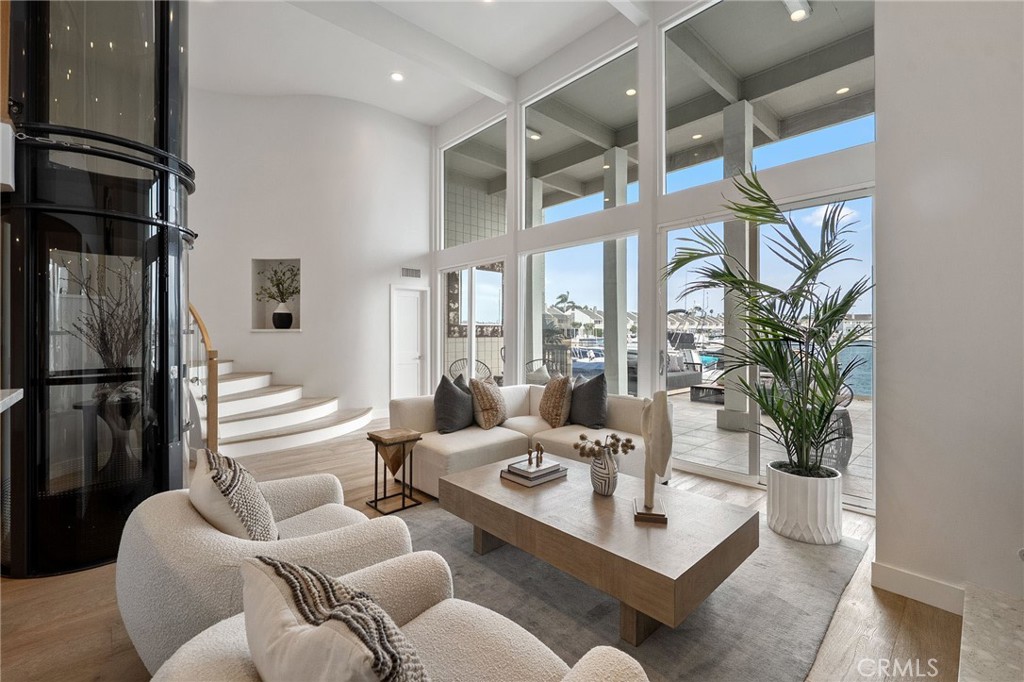 16449 Wimbledon Lane